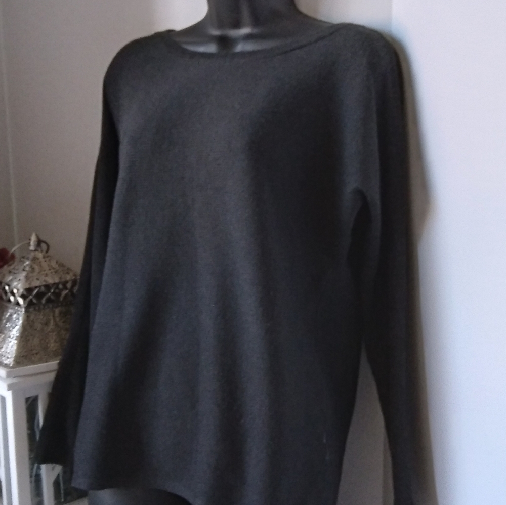 Cable And Gauge Dark Gray Sweater